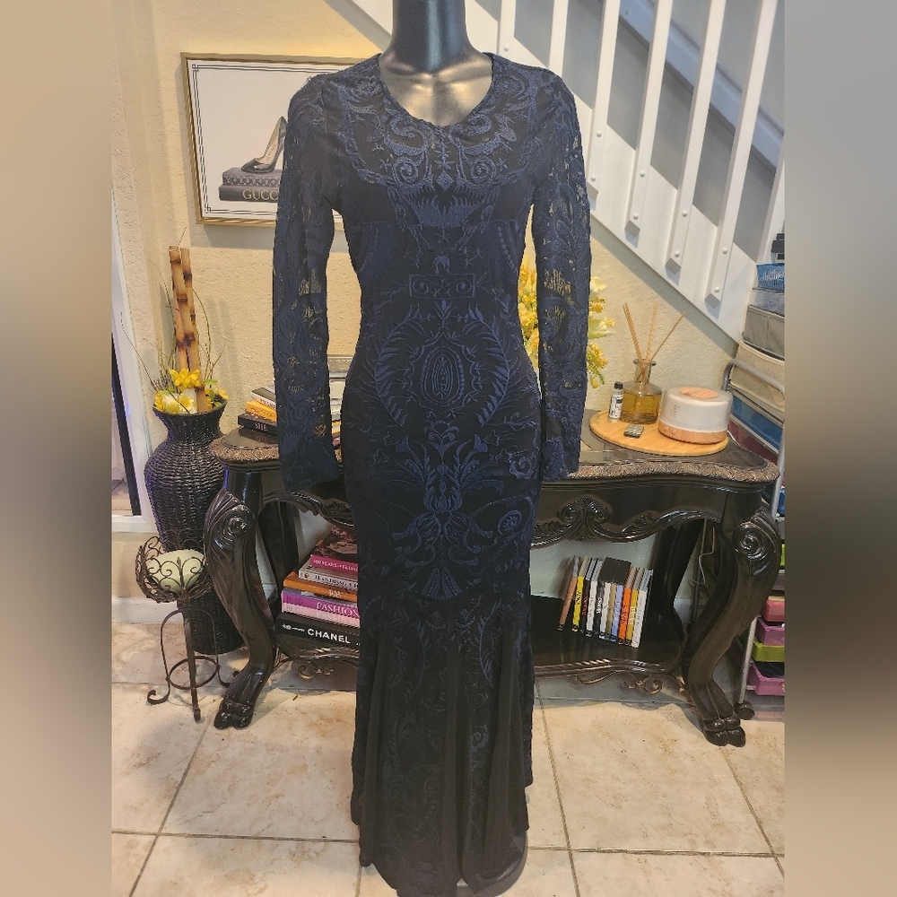 Sky formal dress size M NEW